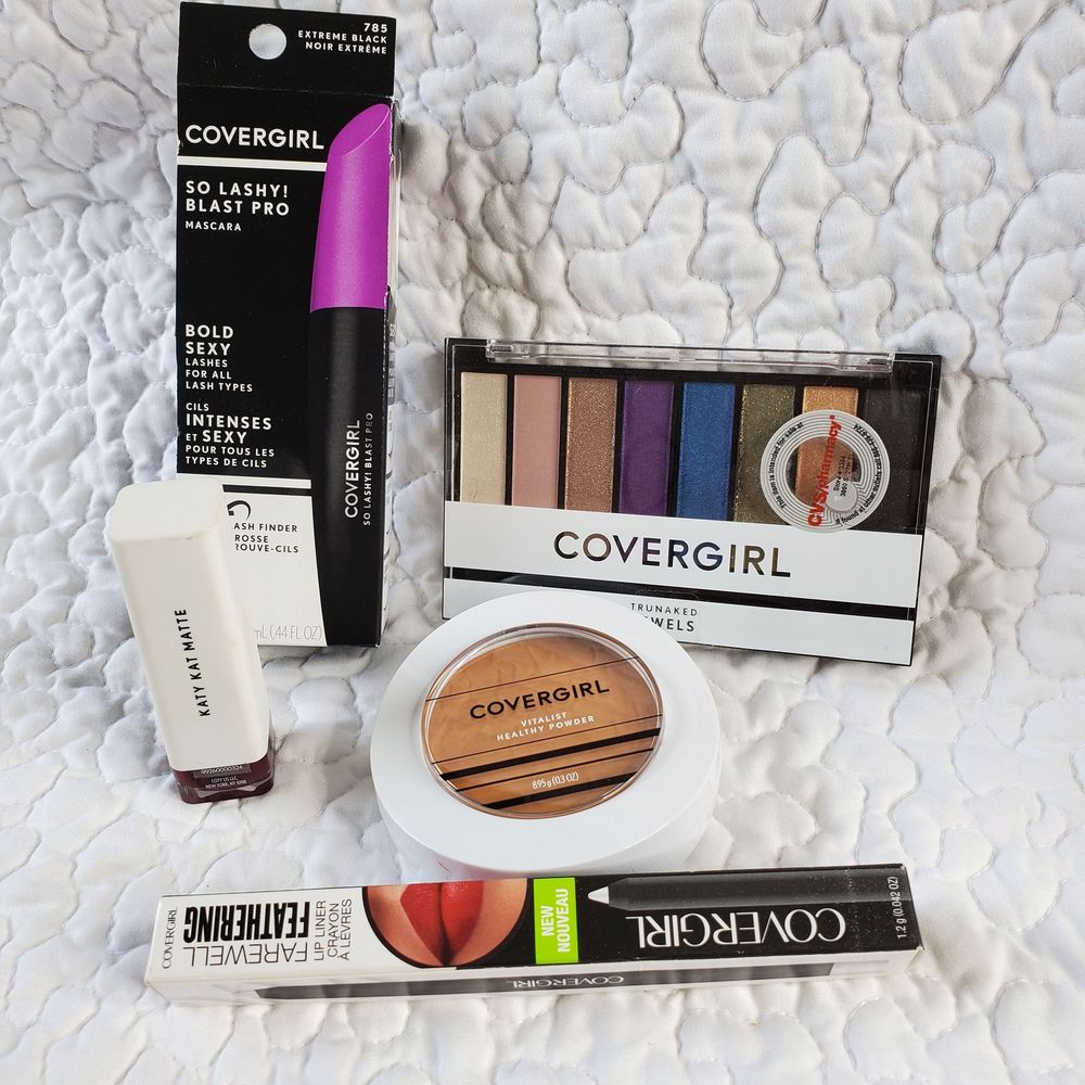 COVER GIRL COMPLETE MAKEUP FOR FACE 6PC